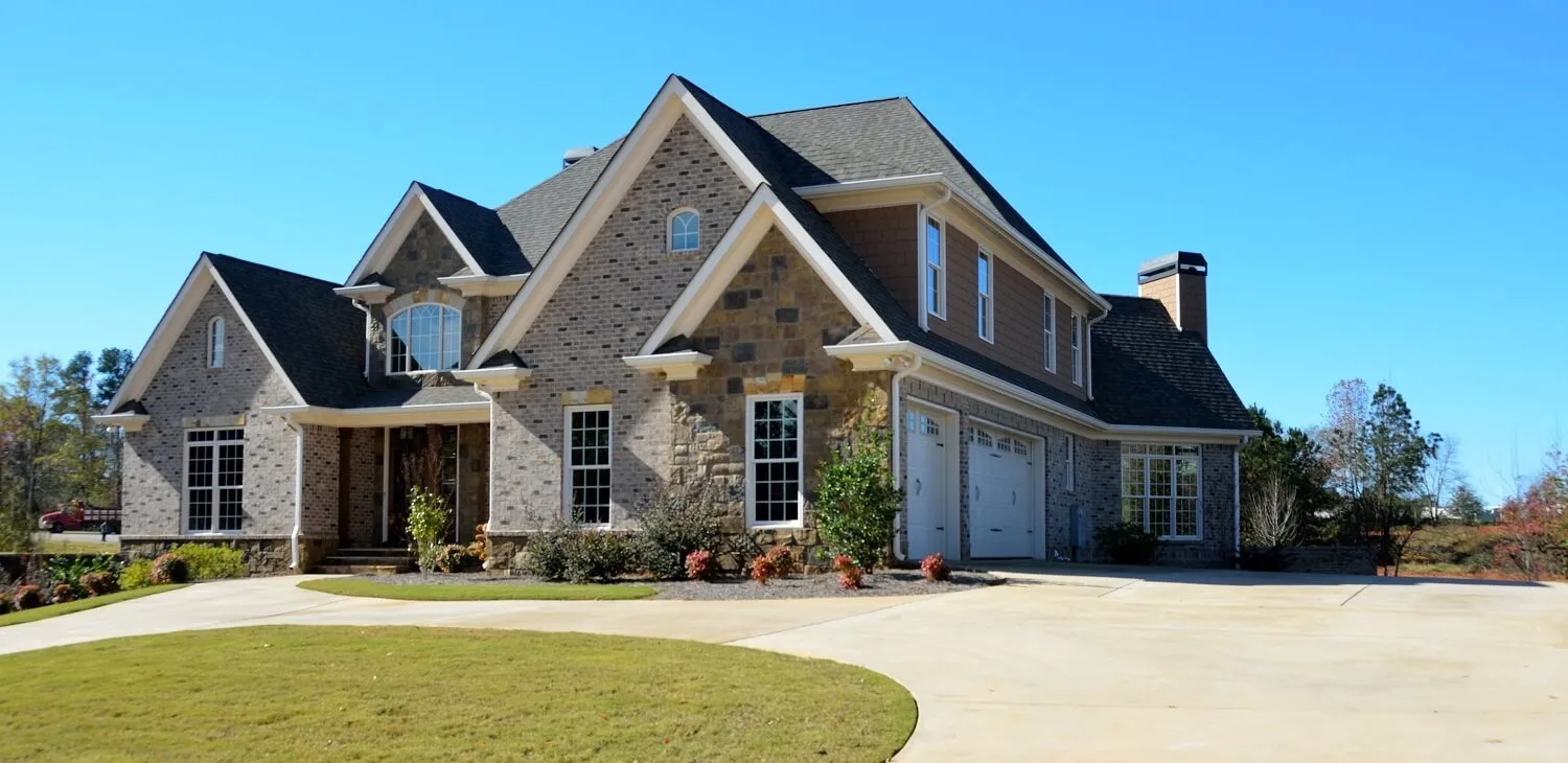 Catalyst Painting crew's finished exterior repaint on a Kansas City home